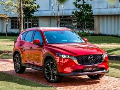 New Mazda CX-5 2.0L Premium Active